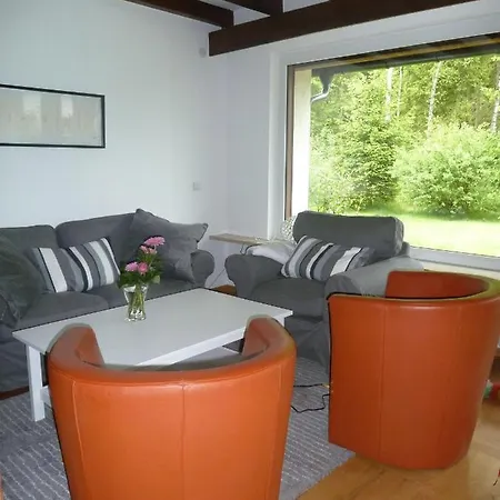 Ferienhaus-kraft-schoener-urlaub-fuer-die-ganze-familie-mit-eigener-sauna شقة